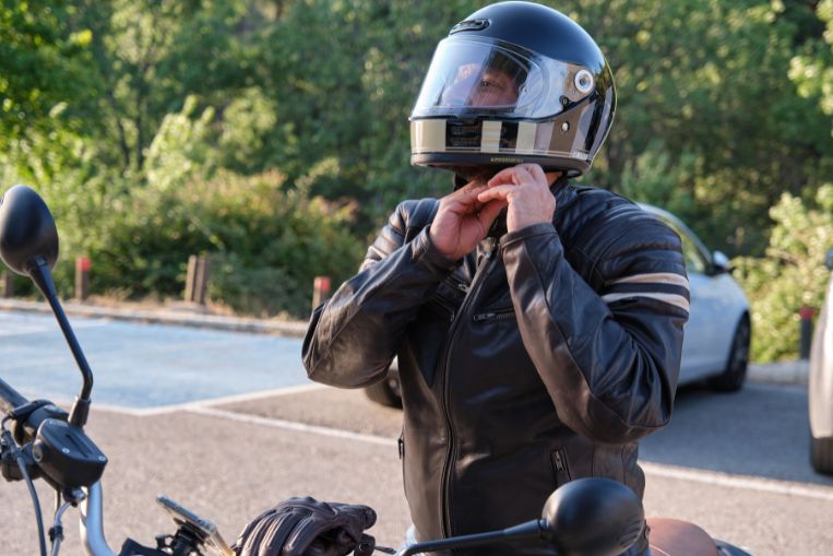 las 10 mejores consejos de seguridad para motociclistas en el condado de orange
